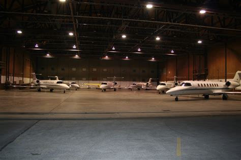 Hangar Space | Bergstrom Aircraft Inc.