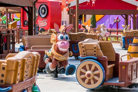 Installation of Toy Story rides complete at Shanghai Disneyland | blooloop