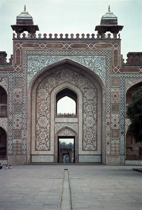 Tomb of Akbar the Great - Larry Speck