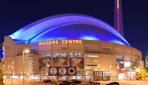 File:Toronto - ON - Rogers Centre (Nacht).jpg - Wikimedia Commons