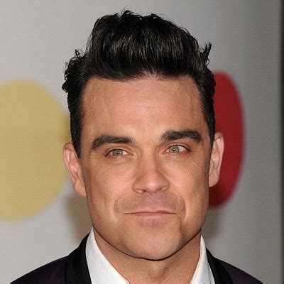 Robbie Williams Bio, Affair, Married, Ethnicity, Age, Height, Wife, Net ...