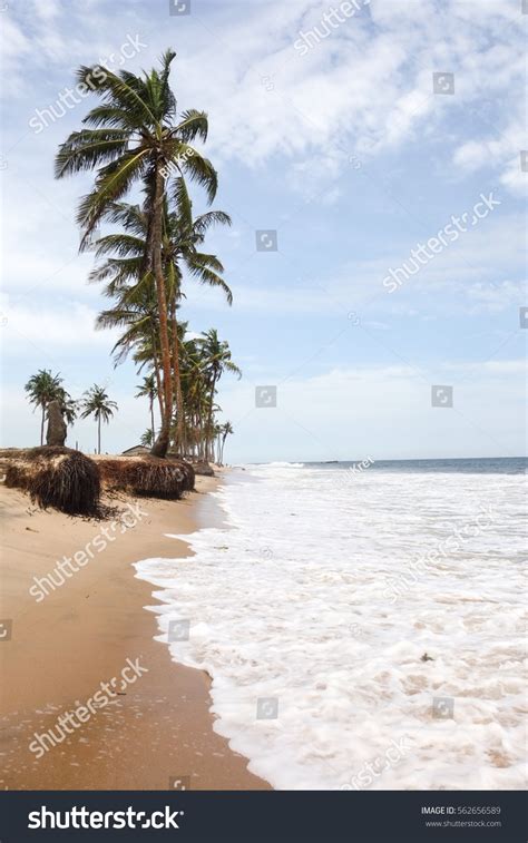 Lekki Beach Lagos Nigeria Stock Photo 562656589 | Shutterstock