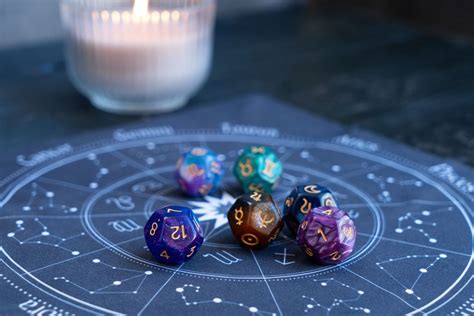 Astragalomancy and 12 Best Crystals for Divination Dice