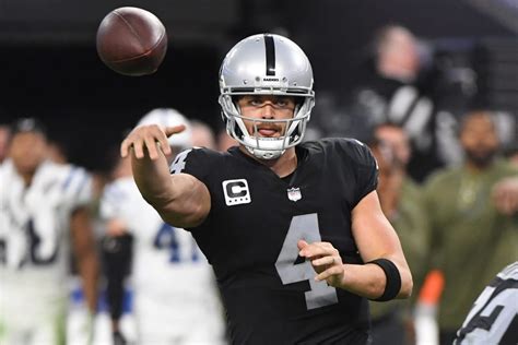 The Top Week 10 NFL Storylines: Derek Carr, Patrick Mahomes and ...