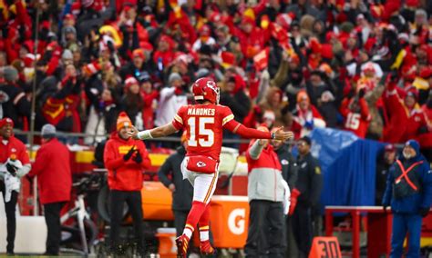 Chiefs QB Patrick Mahomes’ contract still a bargain a year later