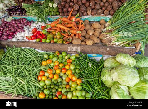 Mixed fresh vegetables at a market in the Philippines Stock Photo - Alamy