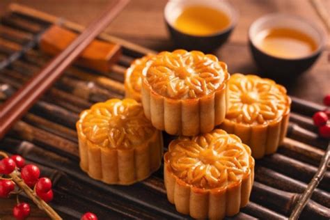 Different Types of Mooncakes Malaysia | Mooncake Recipe