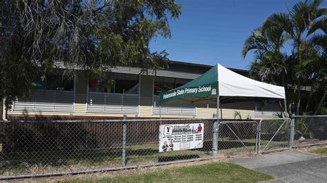 Helensvale State School: Missing boys found after help from public ...