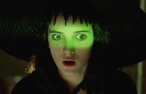 A 'Beetlejuice' Sequel With Winona Ryder Is Totally Happening | Complex