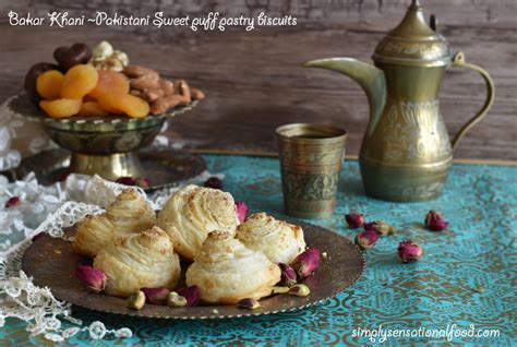 Bakar Khani ~ Sweet Puff Pastry Biscuits from Pakistan | simply.food