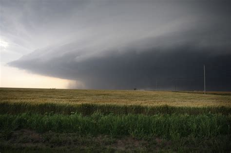 Friday's Oklahoma City Tornado 2013 Videos and Images: Storms, Twister ...