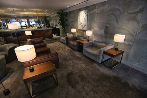 Cathay Pacific First Class Lounge: The Pier at HKG Review - UponArriving