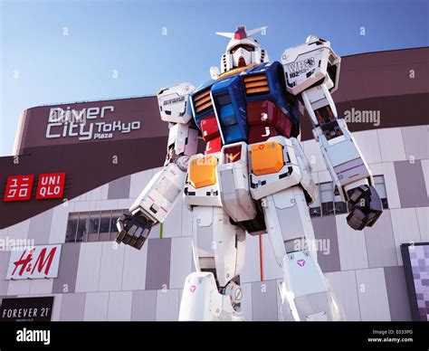 Rx 78 Gundam Statue