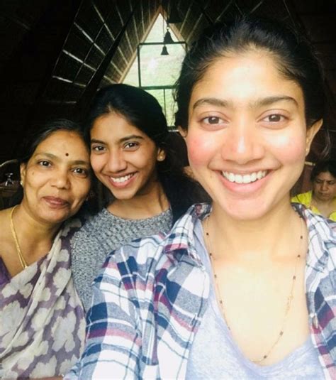 Sai Pallavi Wiki, Age, Husband, Boyfriend, Family, Caste, Biography ...