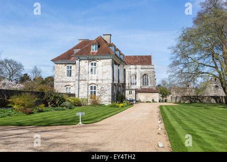 Historic Wolvesey Palace, official residence of the Bishop of ...