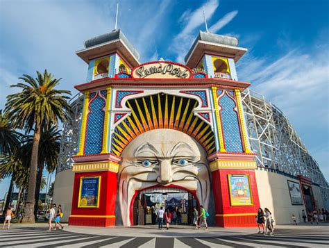 10 Places To Visit In Melbourne CBD For Enjoying A Surreal Trip!