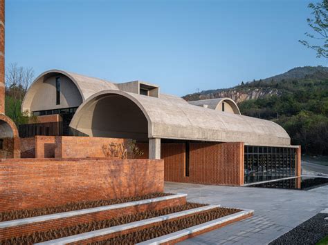 Concrete Barrel Vaults Applied in 10 Projects of Contemporary ...