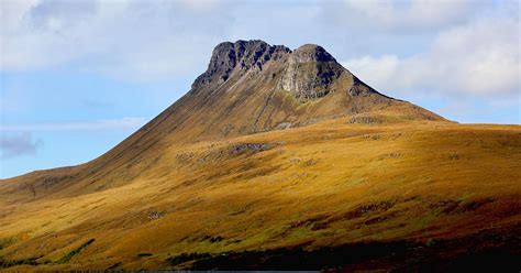 Stac Pollaidh Walk | A Fun, Challenging Trail, Highlands | 10Adventures