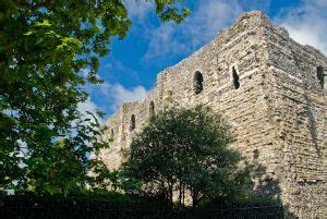 Canterbury Castle - History, Travel, and accommodation information