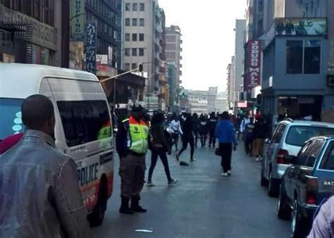 Joburg CBD: Police take the fight back to Hillbrow as raids continue