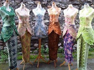 kebaya-modern-group | Kebaya modern group pinguin | Kebaya Putrasemeru Herman | Flickr