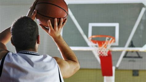 Basketball Coaching Fundamentals: Essential Tips and Strategies