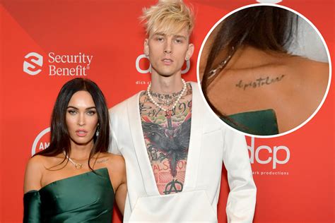 Megan Fox reveals her tattoo for Machine Gun Kelly at AMAs