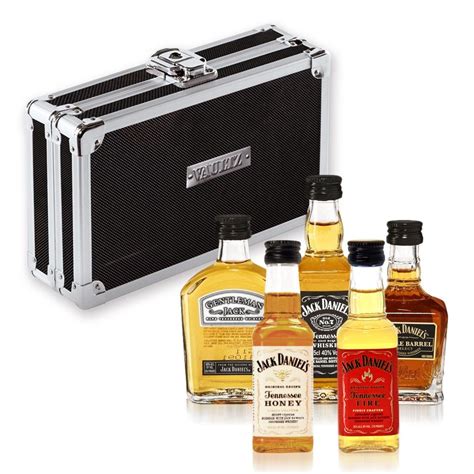 Jack Daniel | Whiskey gift set, Jack daniels gift set, Whiskey gifts