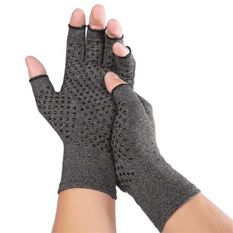 Raynaud's Gloves for Cold Hands With Grips - Nuova Health