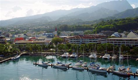 2 Self-Guided Walking Tours in Papeete, Tahiti + Maps