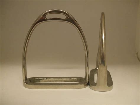 Stirrup Irons - Fylde Saddlery