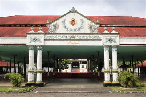 Keraton Yogyakarta, Singgasana Sultan yang Penuh Makna Filosofis ...