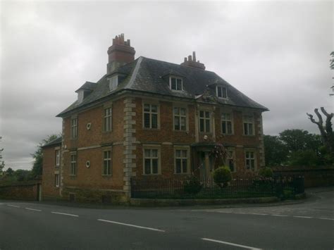 Old House and Garden Walls, Kibworth Harcourt, Leicestershire - Photo "Old House, Kibworth ...