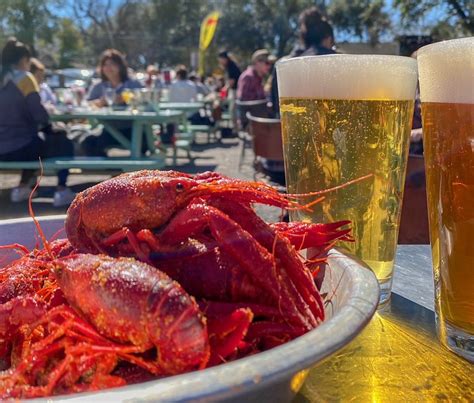 Houston's Best Crawfish Now | Houston Press