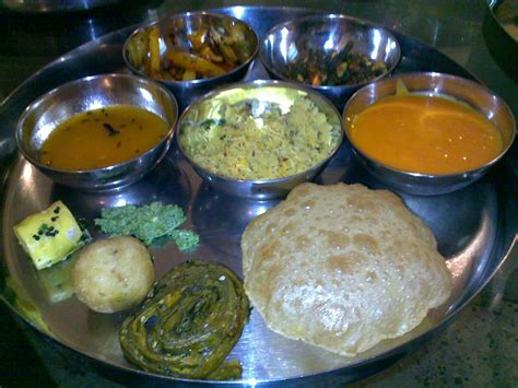 The Indo Foodie: Pune - Must eats.....