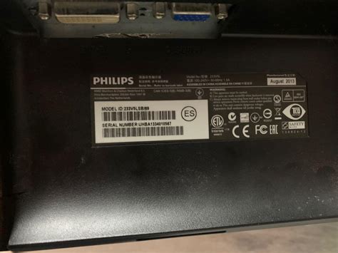 Faulty 24 inch philips monitor, Computers & Tech, Parts & Accessories, Monitor Screens on Carousell