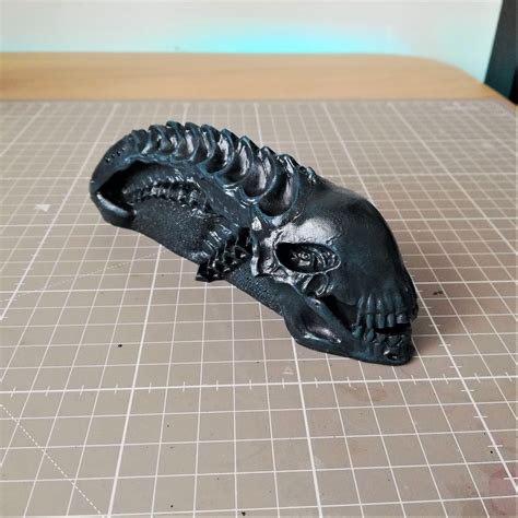 Xenomorph Skull Replica