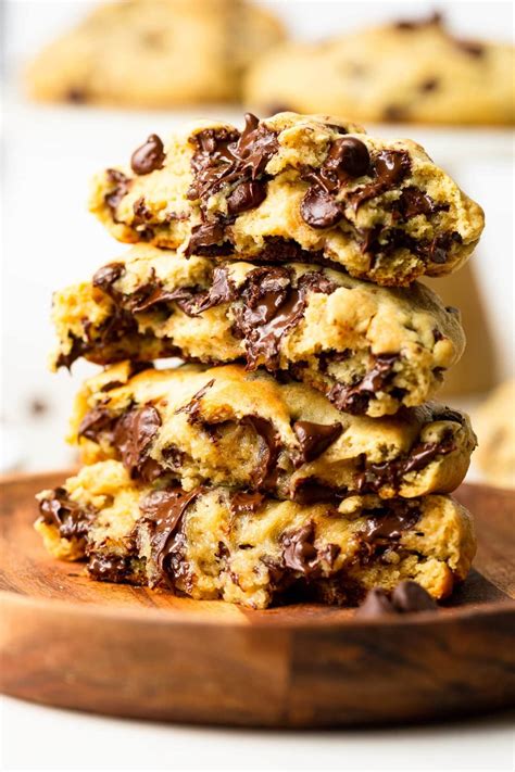 Levain Bakery Thick Chocolate Chip Cookies Recipe - Oh Sweet Basil