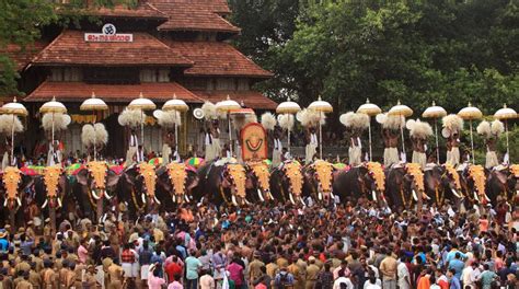 Thrissur Pooram: Kerala’s Most Iconic Temple Festival is Here! | ixigo ...