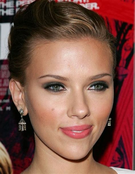 Scarlett Johansson makeup looks breakdown | Light Spring Palette ...