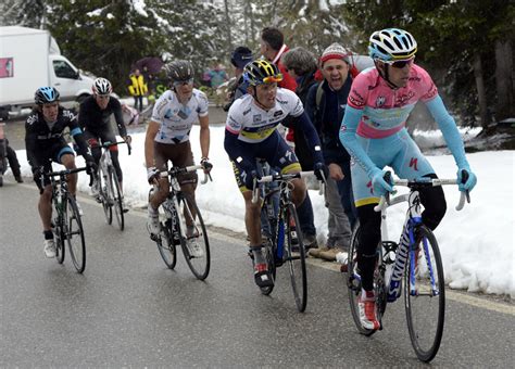 Vincenzo Nibali wins Giro d'Italia stage 20 to close in on overall win ...