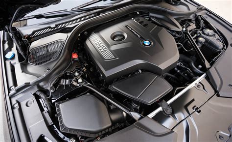 2017 BMW 530i Turbocharged 2.0 Liter Inline 4 Engine Gallery (Photo 27 of 46)