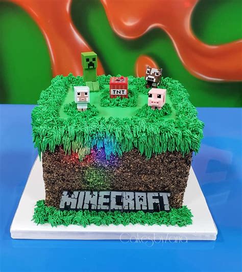 Cakes By Zana: Minecraft grass block Birthday Cake