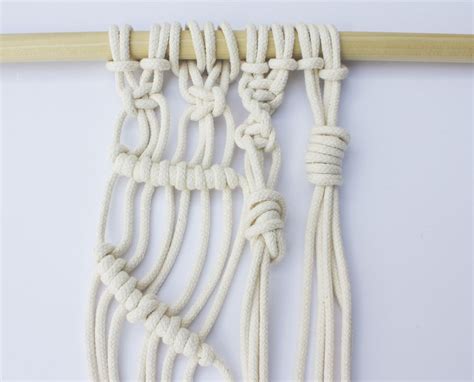 How to Macramé: 7 Basic Knots to Master