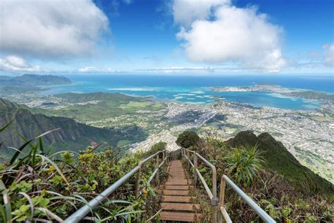 Hawaii Selects Contractor to Remove 'Stairway To Heaven’ Hike