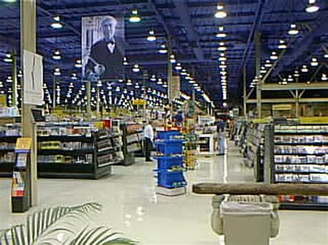 sf99h05 Frys Electronics Store, San Jose 1999 | Inside massi… | Flickr