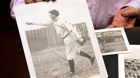 Shoeless Joe Jackson autographed 1911 photo sells for $1.47 million