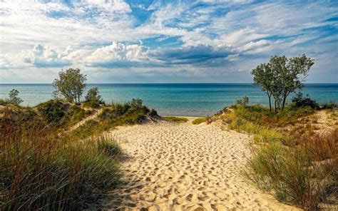 20 of the Best Beaches in Chicago // USA // World Beach Guide