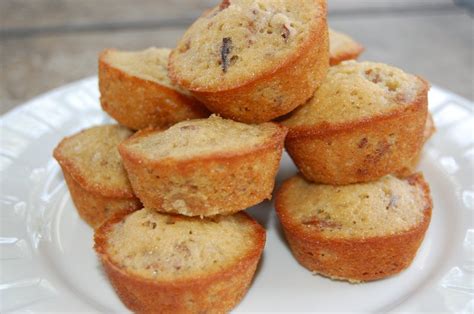 Pantry Revisited: I'm in afternoon LOVE - Pecan Pie Mini-muffins!