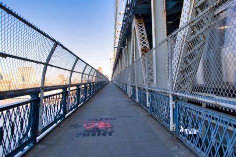 Walking the Manhattan Bridge Pedestrian Path – Helpful Guide & Map